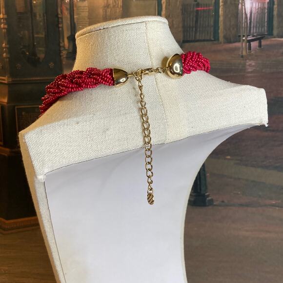 0095 Talbot's Preppy Fuchsia Seed Bead & Navy Blue Cabochon Necklace EUC - Picture 3 of 5